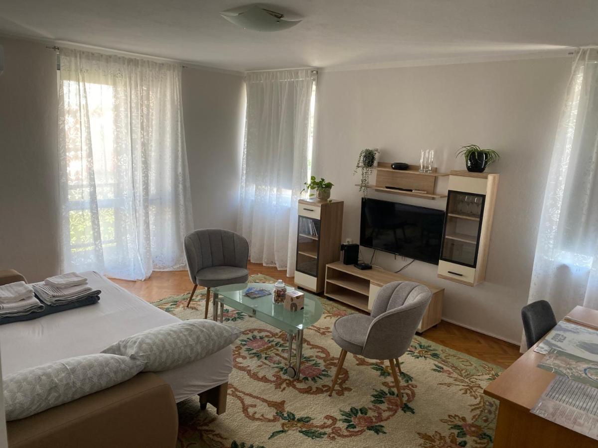 Apartman Colapis- Self Check In, Free Parking, Premium Location! Karlovac Dış mekan fotoğraf