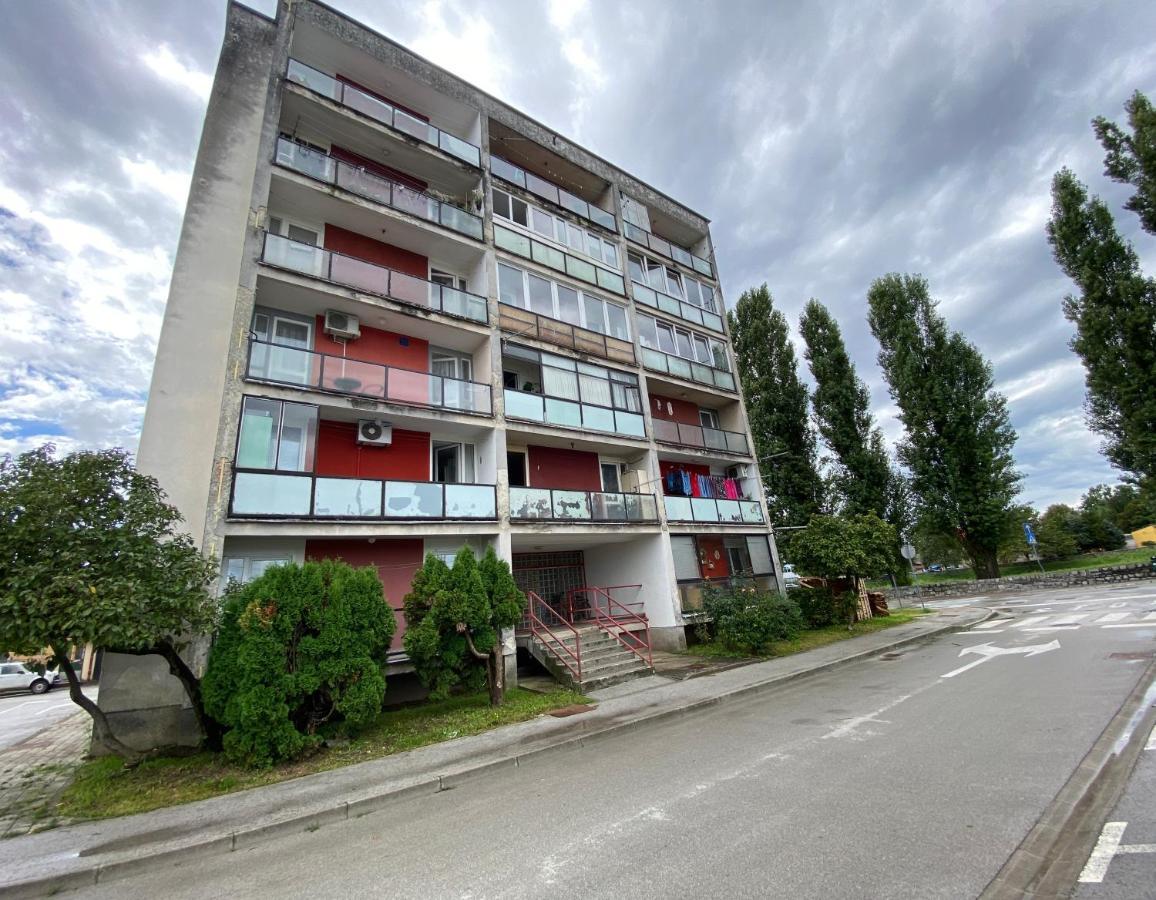 Apartman Colapis- Self Check In, Free Parking, Premium Location! Karlovac Dış mekan fotoğraf